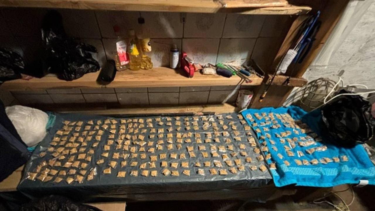 Полицейские задержали 34-летнего жителя Амурско...