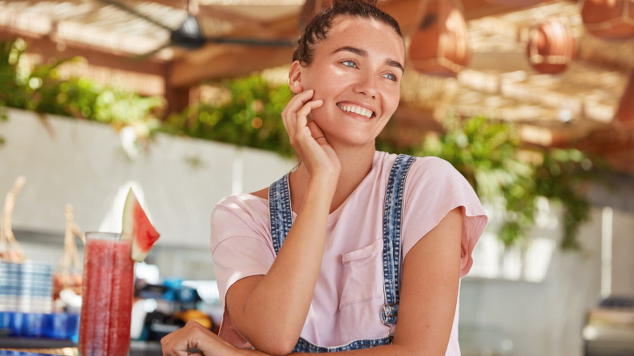 Туристы РФ обсуждают обязательные депозиты в кафе Абхазии Отдыхающие в Абхазии россияне сталкиваются с пл...