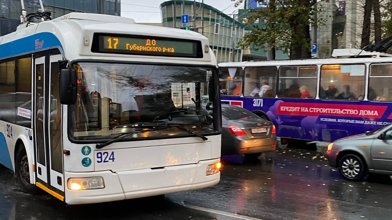 В Самаре с 1 июля электробус № 180 заменят эксп...