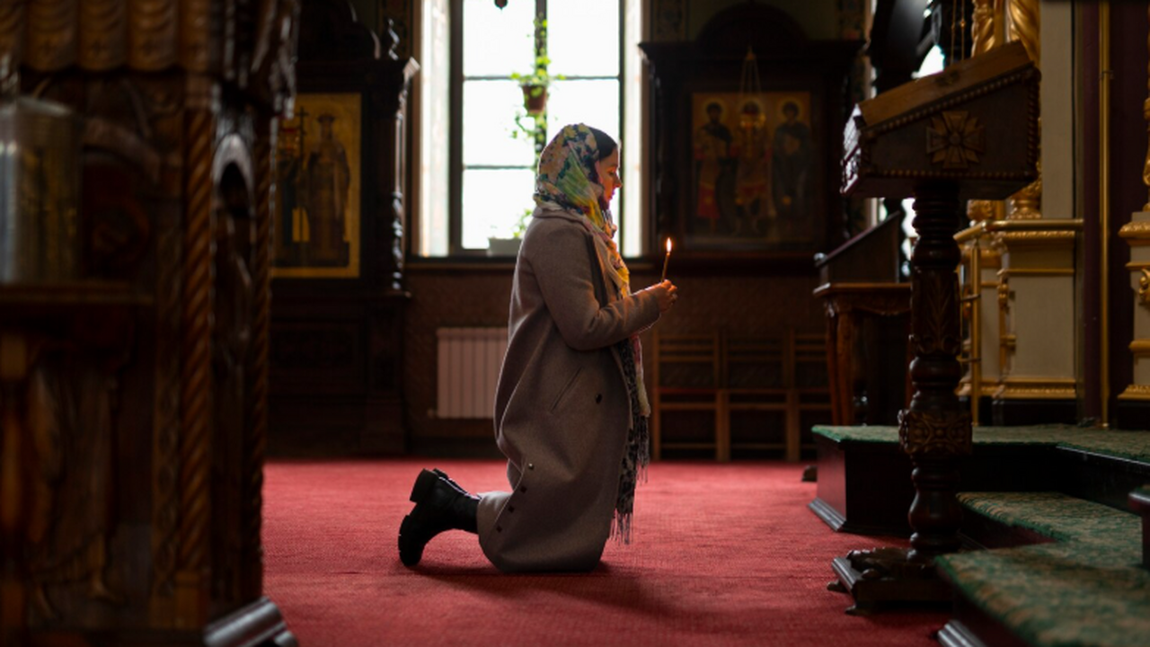 Священник Юров объяснил, какие молитвы помогают...