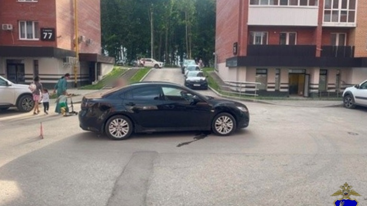 В Самаре во дворе на Мехзаводе Mazda сбила девятилетнего мальчика Мальчику было назначено амбулаторное лечение