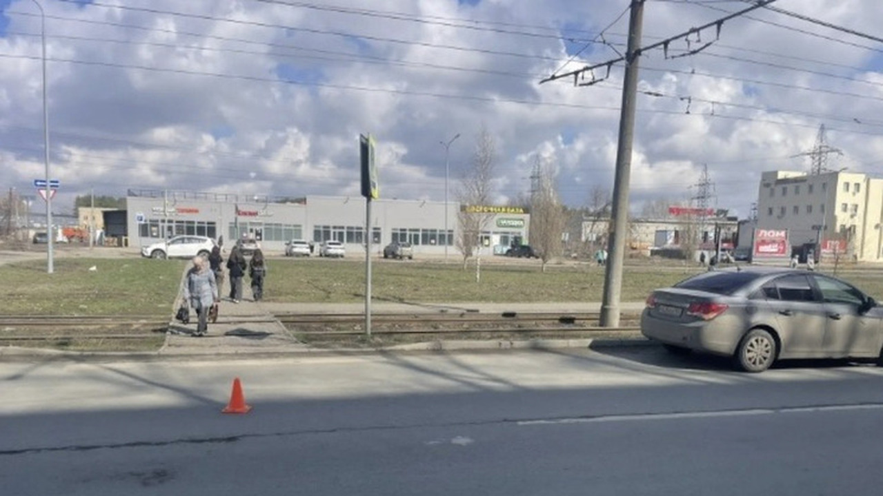 В Самаре утверждено обвинение по уголовному делу о гибели пенсионерки в ДТП ДТП произошло днем 3 апреля 2026 года возле дом...