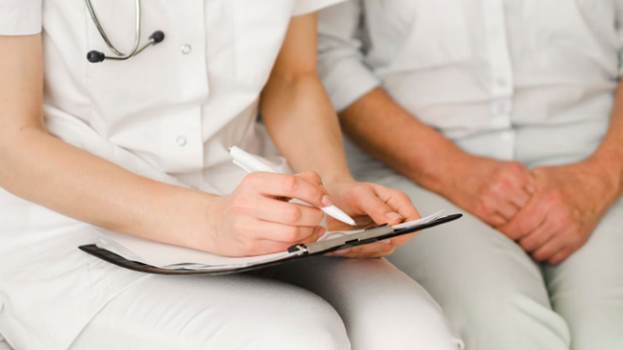 Минздрав РФ обсудил новую схему больничных: при...