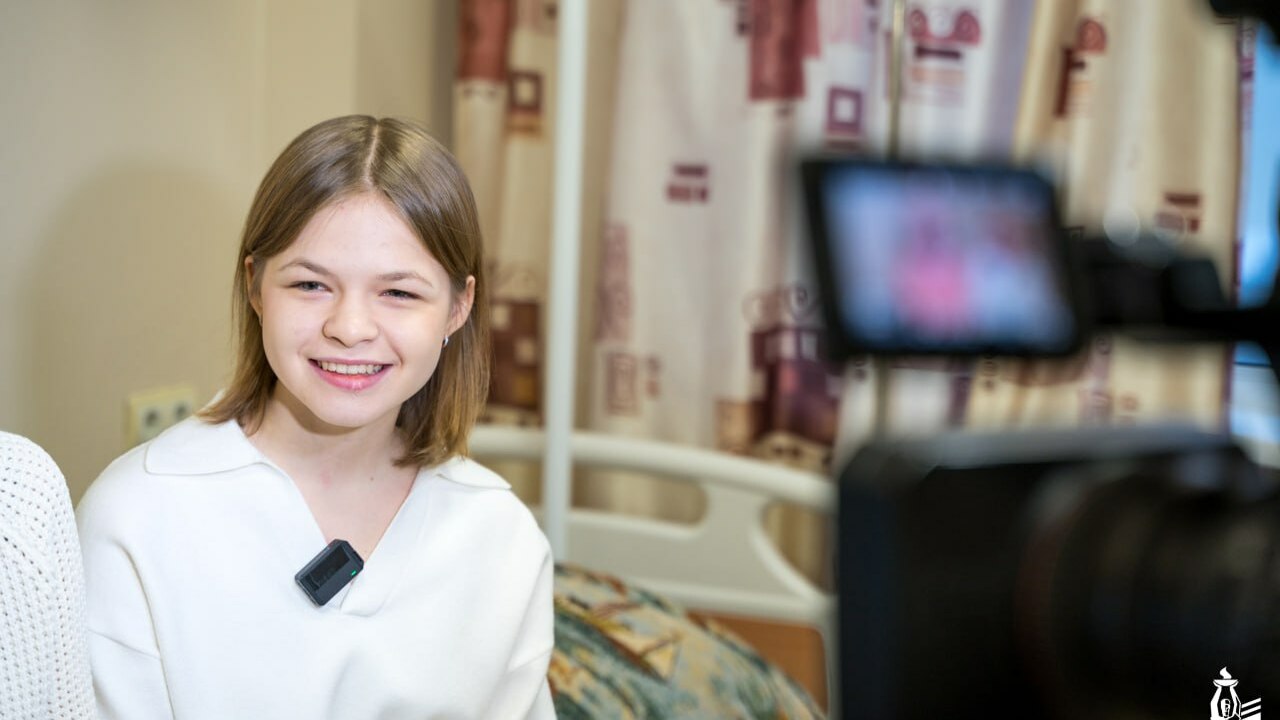 Установку фиксатора провели специалисты Клиник ...