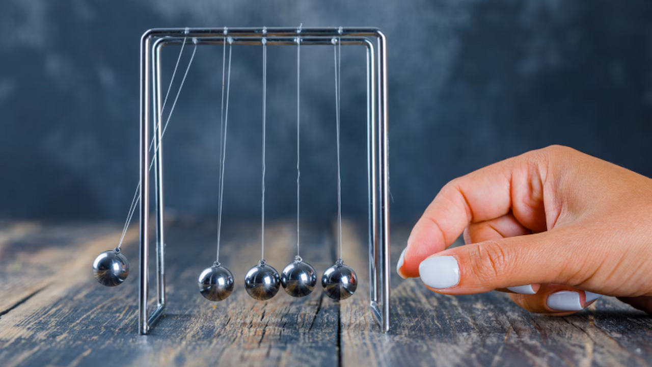 Тема свободы воли в мире, где всё подчиняется з...