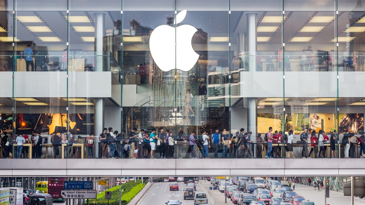 ИИ-специалисты массово покинули корпорацию Apple из-за внутреннего конфликта В компании не согласились с желанием сотруднико...