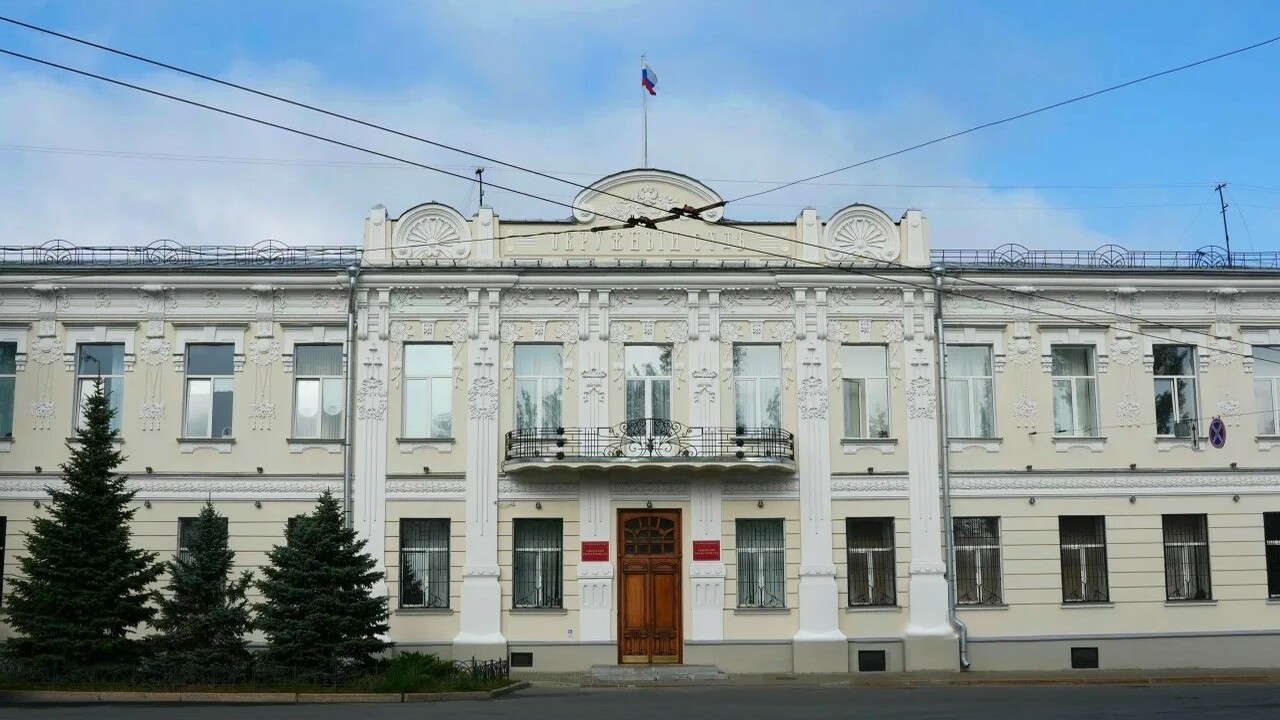 Он признан виновным в убийстве с особой жестоко...