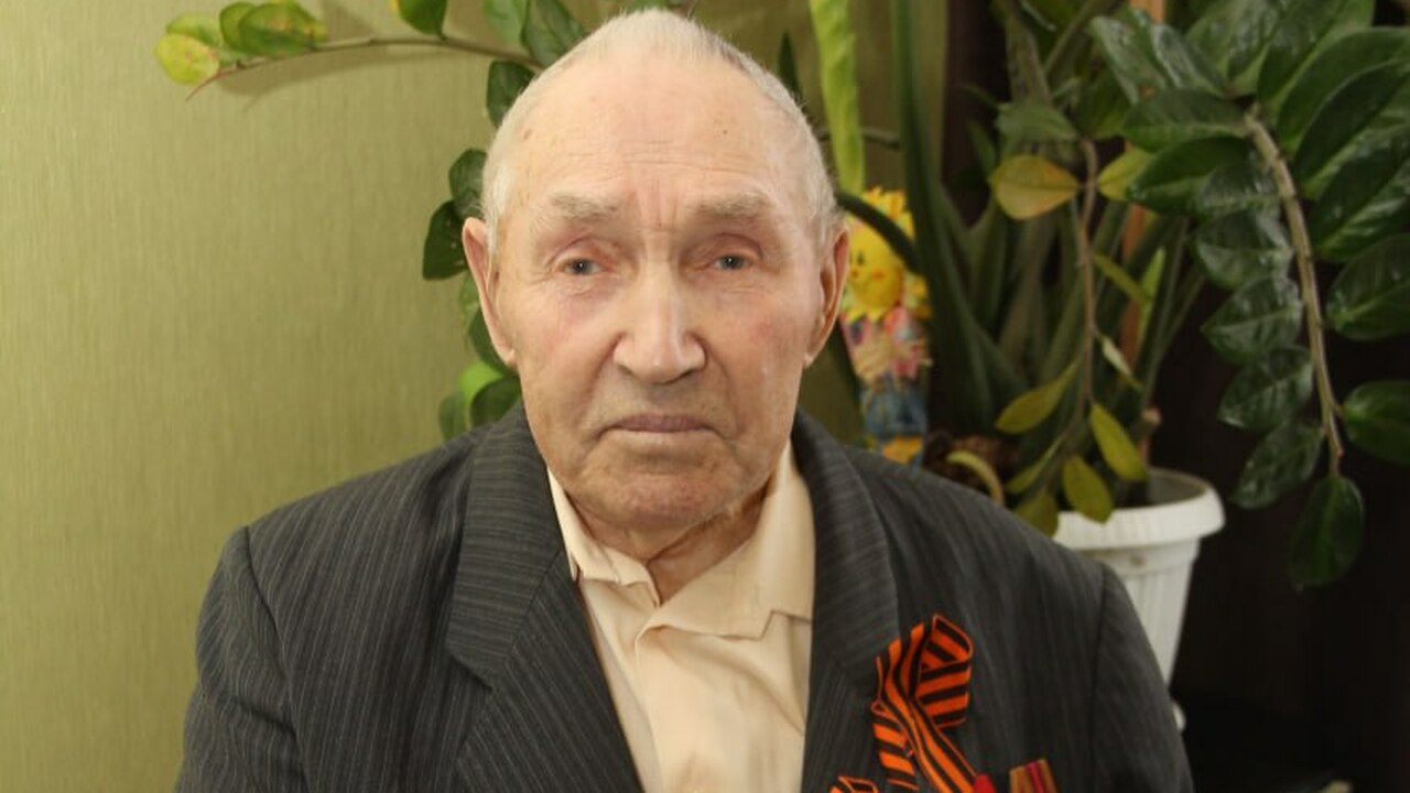 Волжский район простился с почетным гражданином-фронтовиком Львом Атменеевым Ветеран скончался на 102 году жизни