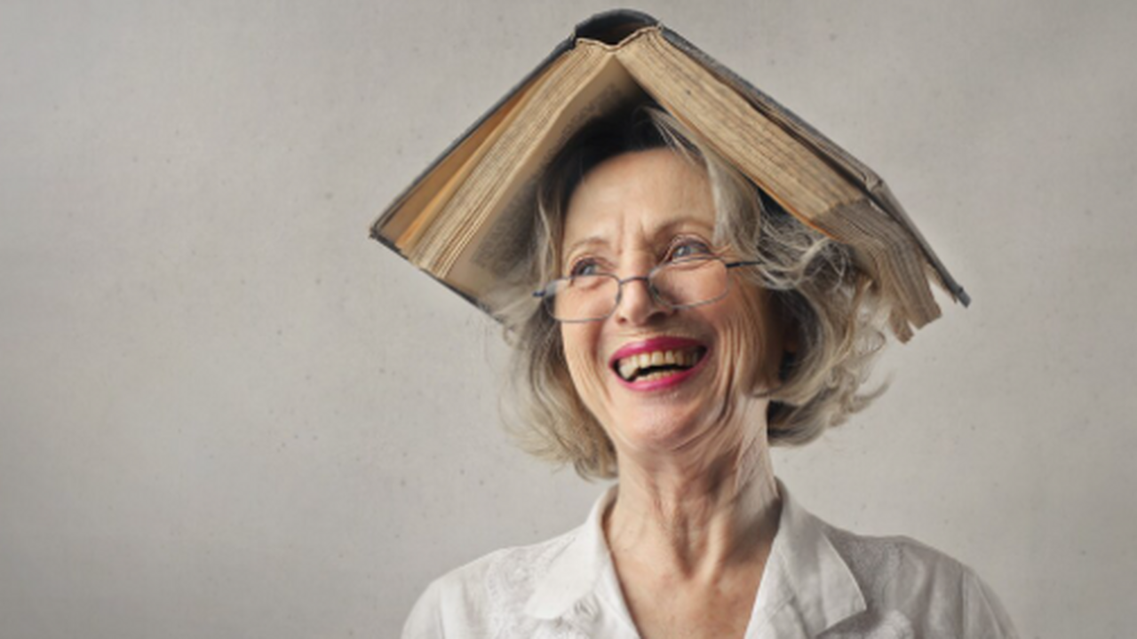 Длительный репродуктивный период у женщин может...