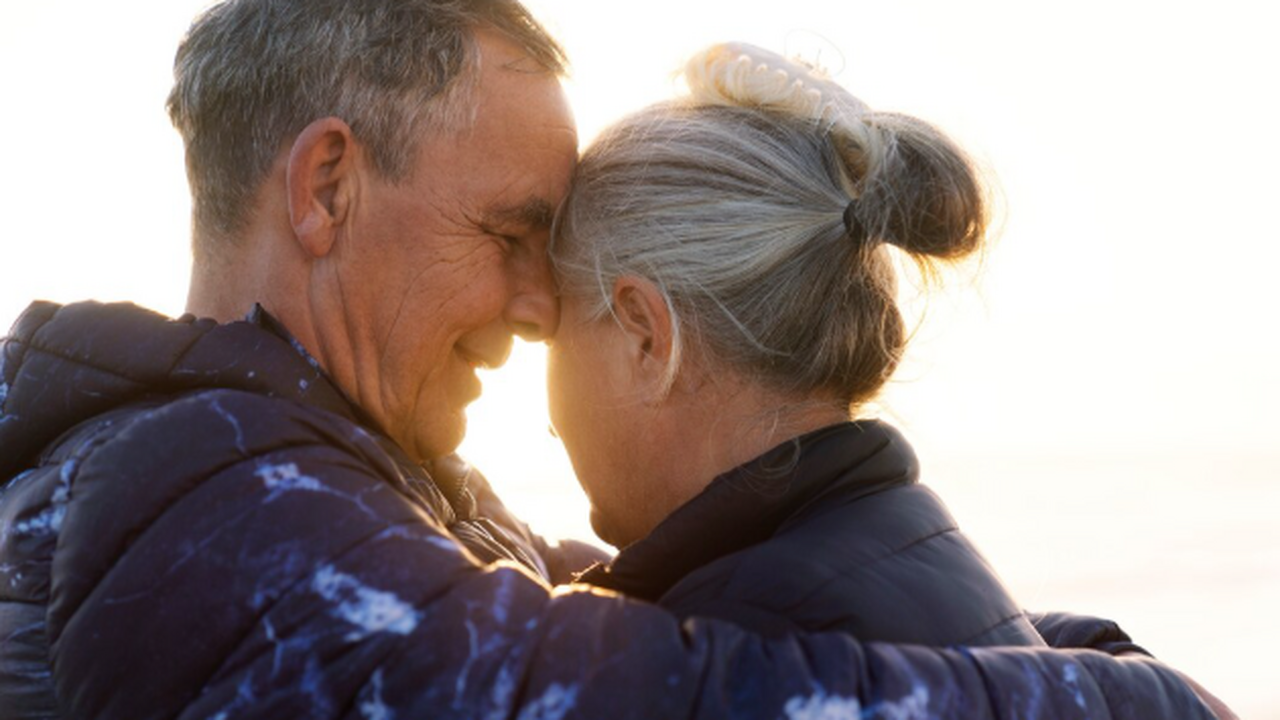 Один неочевидный признак, что близкий человек вас уже не любит: проверьте отношения — цитата Раневской 3 признака, что вас не любят, а просто использу...