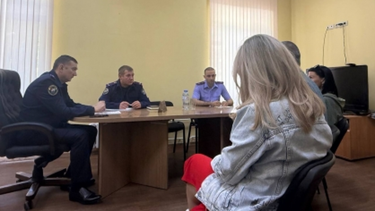 На банду "черных риэлторов" завели дело: глава СУ СК Олейник провел личный прием жителей Тольятти Члены преступной группы вынуждали тольяттинцев ...