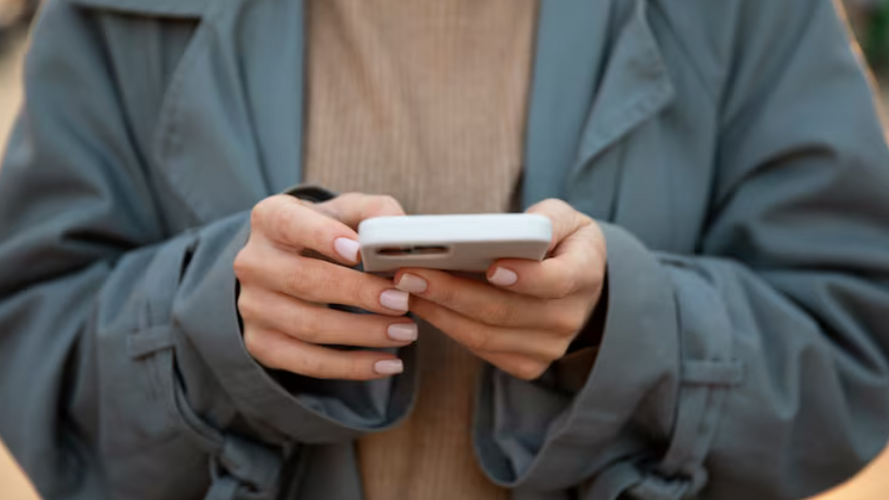 Павел Мясоедов заявил, что MAX не следит за пол...