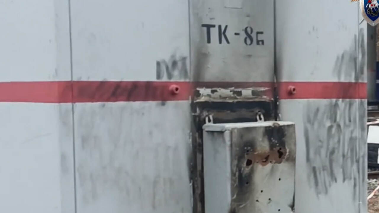 Подростков в Самарской области задержали после поджога трансформаторного шкафа Следователи Центрального МСУТ СК РФ предъявили ...