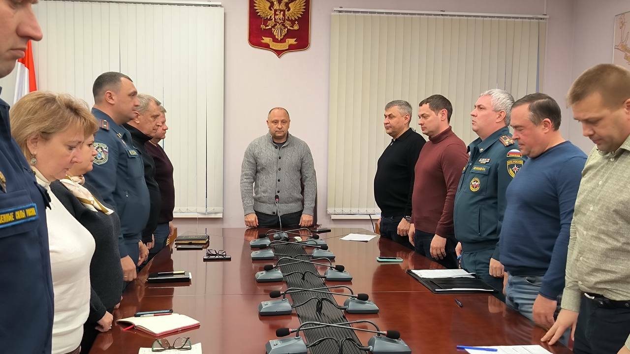 Власти Сызрани организовали помощь пострадавшим от атаки беспилотников Об этом сообщил глава города Сергей Володченков