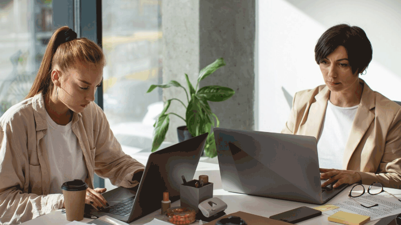 SuperJob: 78% работающих самарцев доверяют коллегам Исследование SuperJob показало уровень доверия ...