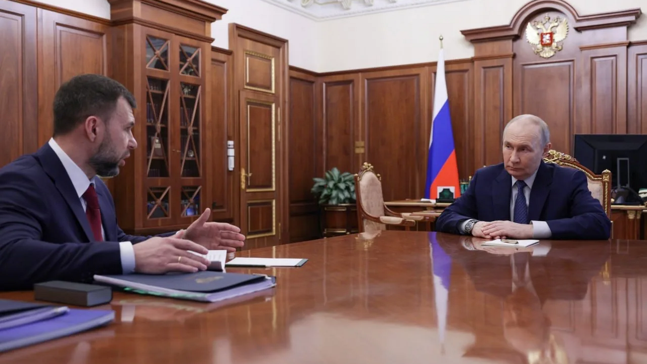 Президенту Владимиру Путину рассказали о подвиг...