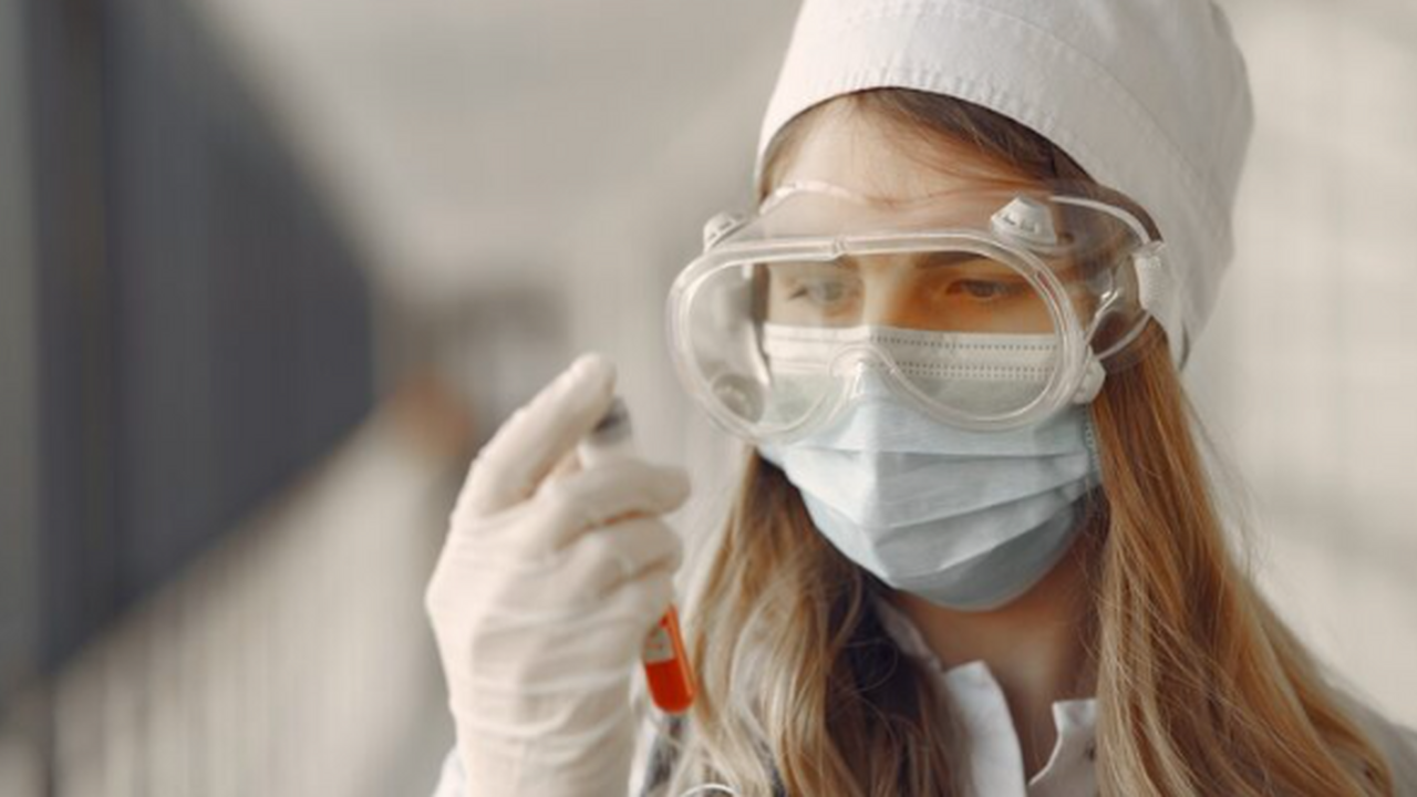 Вирусолог Альтштейн рассказал об опасности норовирусной инфекции Вирусолог, главный научный сотрудник НИЦЭМ имен...