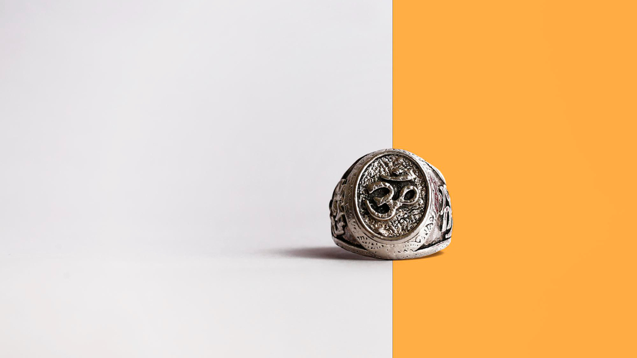 В Британии обнаружили редкий средневековый перстень, который объединяет Рим Редкую серебряную печать средневекового периода...