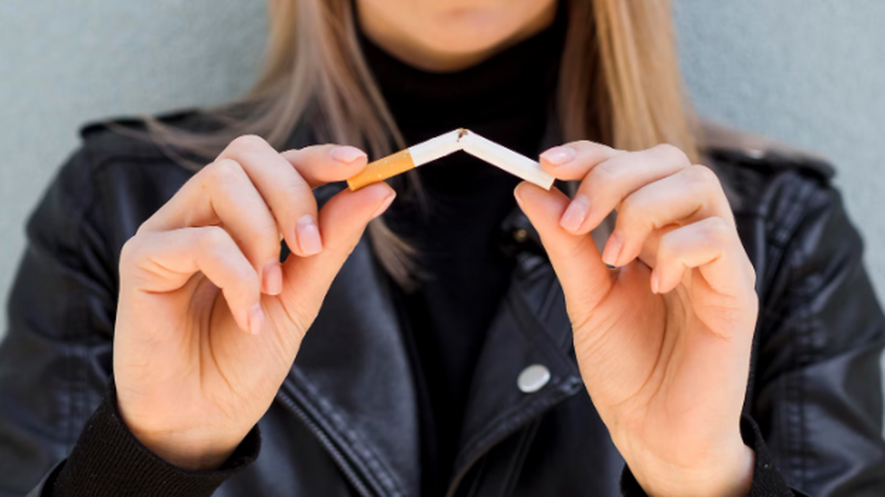 Мясников отметил, что при попытках бросить кури...