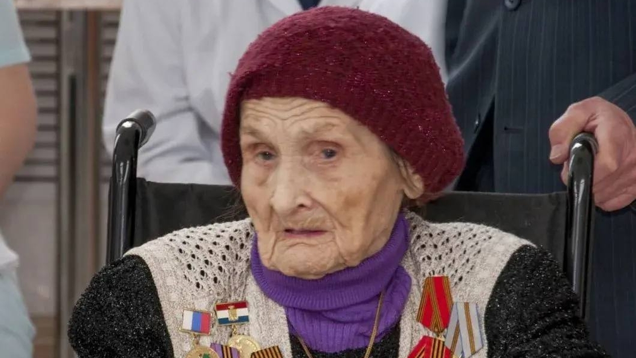 Нина Степановна скончалась на 102-м году жизни