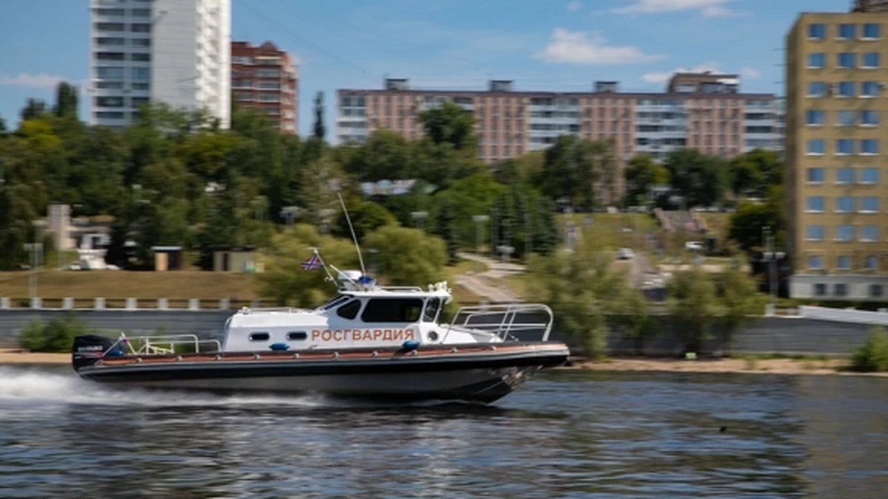 Он направил поздравление сотрудникам и ветерана...