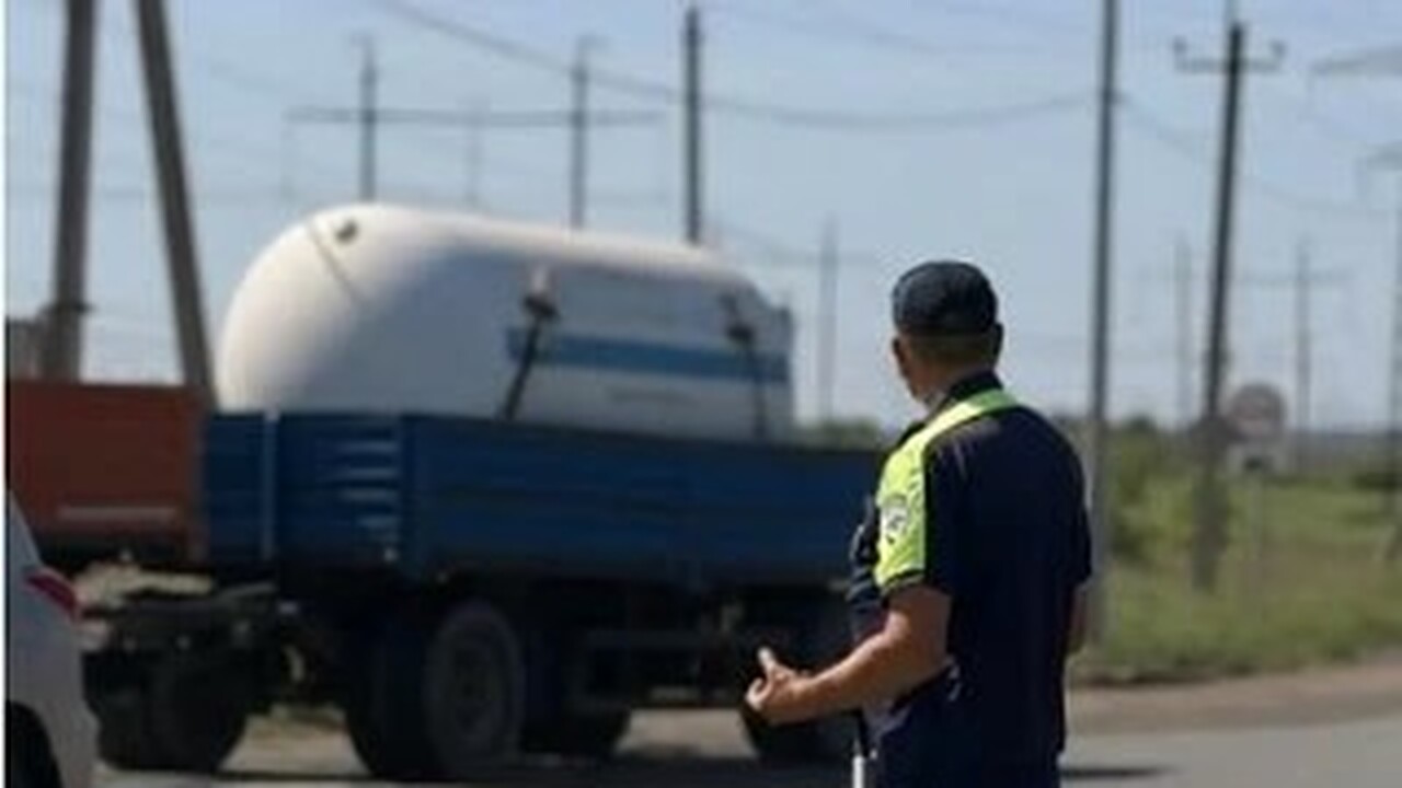Дополнительно он оштрафован на 4 тысячи рублей ...