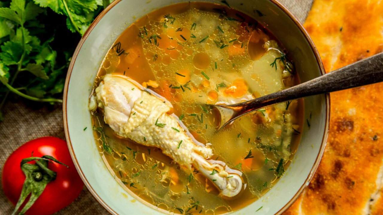 Куриный больше не готовлю: вместо него тавук чорбасы — главный суп всех турецких хозяек За что люблю турецкую кухню? За умение из прост...