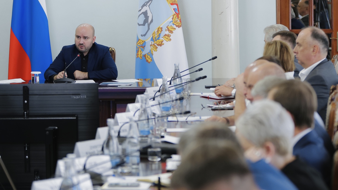 Губернатор Вячеслав Федорищев поручил усилить работу по трудоустройству ветеранов СВО в Самарской области Губернатор поручил заместителю председателя пра...