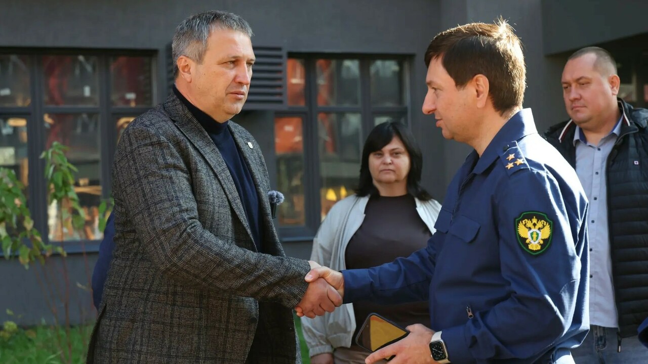 Александр Диденко: квартиры для сирот в Самаре готовы к выдаче ключей Надзор за соблюдением прав этой категории гражд...