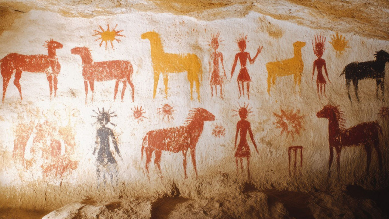 Учёные нашли в Индонезии наскальный рисунок рук...