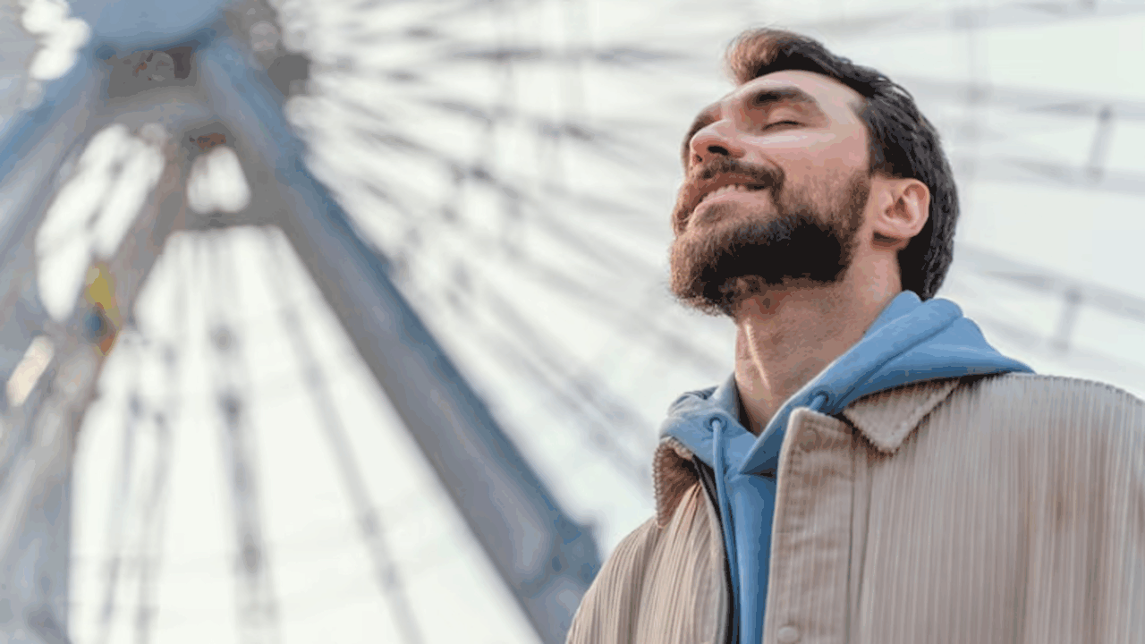 Священник Филипп Ильяшенко рассказал, почему ме...