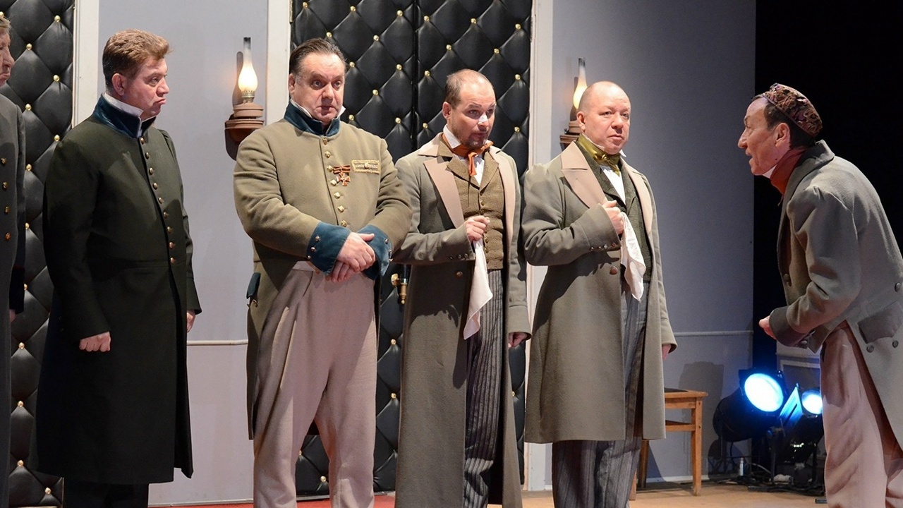 Спектакли были представлены не только на основн...