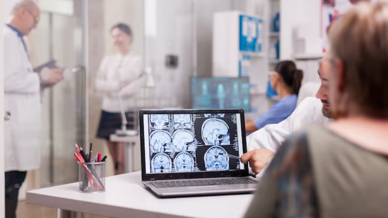 Учёные ИХБФМ СО РАН открыли перспективный метод борьбы с глиобластомой Эксперты сообщили о возможном прорыве в терапии...