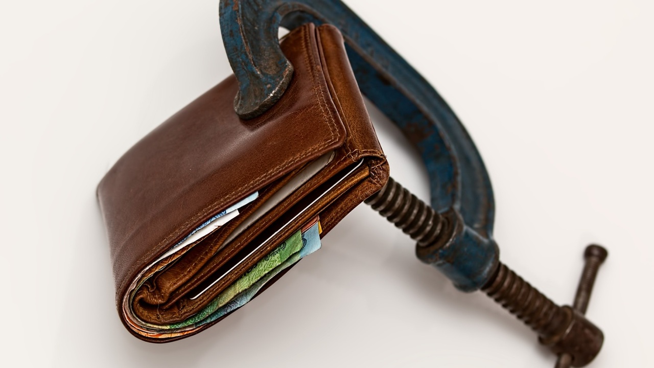 Цены в Самарской области вырастут с 2026 года из-за роста НДС до 22% Повышение НДС не коснется социально значимых то...