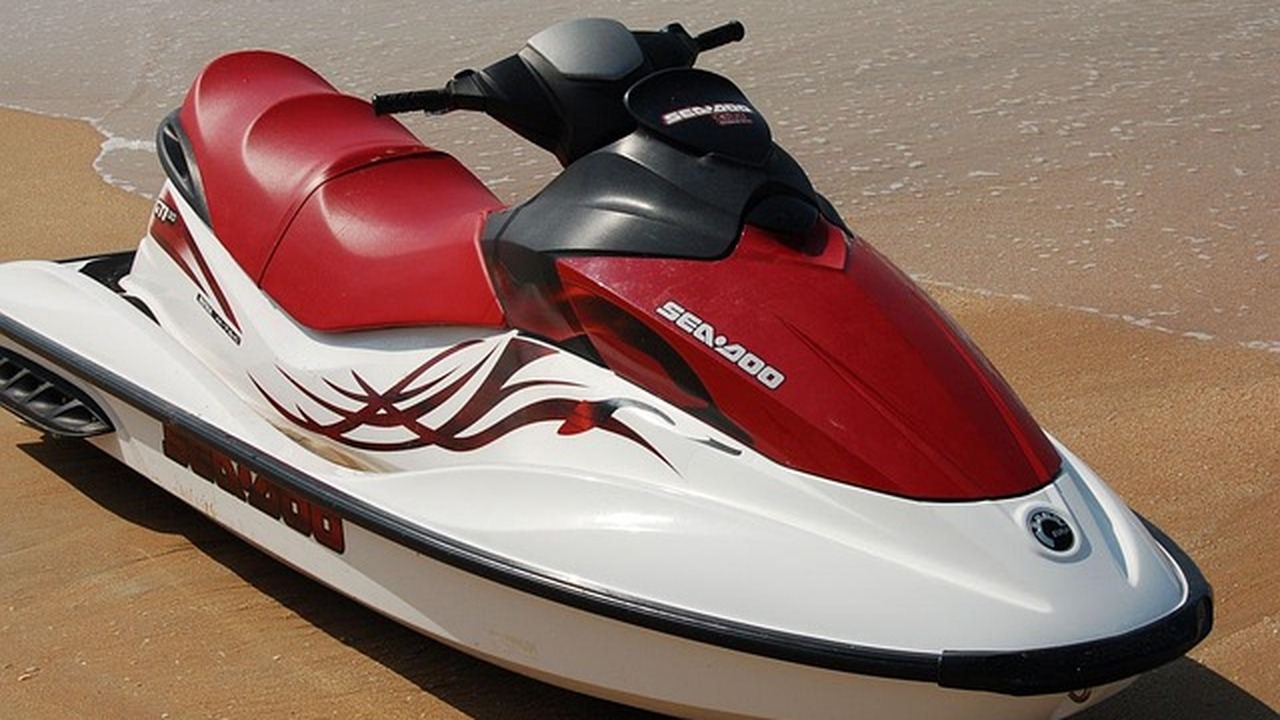 Нарушение правил грозит штрафами от 500 до 2000...