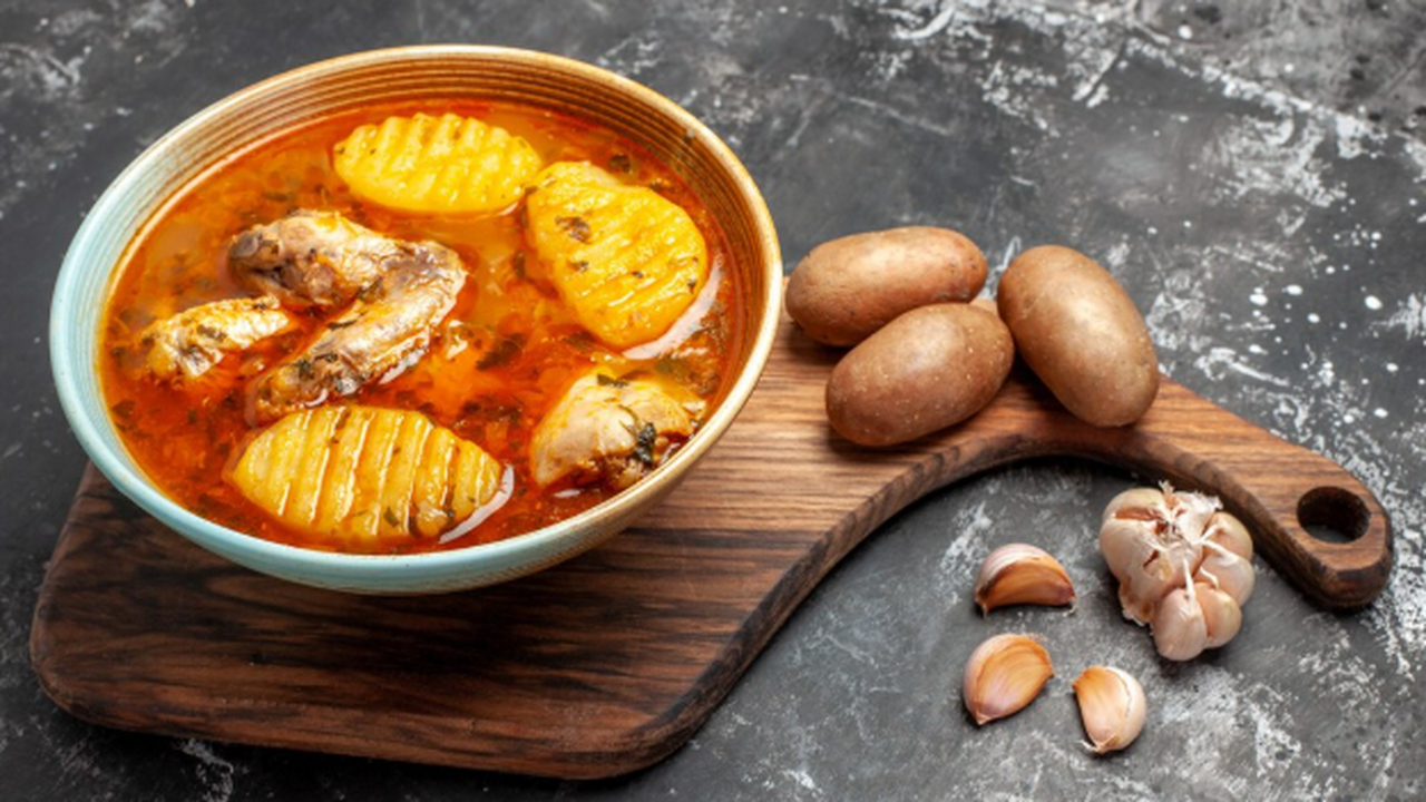 Не найти ничего проще и вкуснее старого советского рецепта: Ужин, который исчезает за один присест Когда я говорю «советский ужин», у многих лицо ...