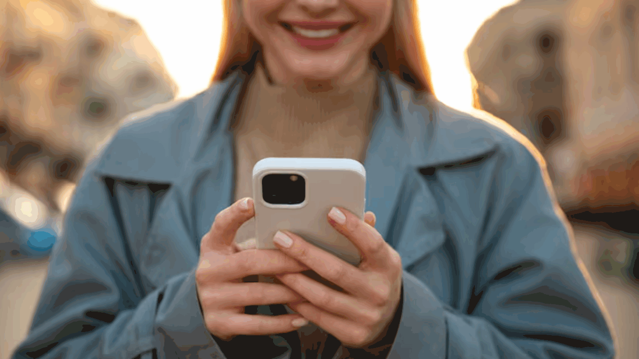 МВД назвало новую схему атак на iPhone через сообщения В России выявлена новая схема атак на iPhone че...