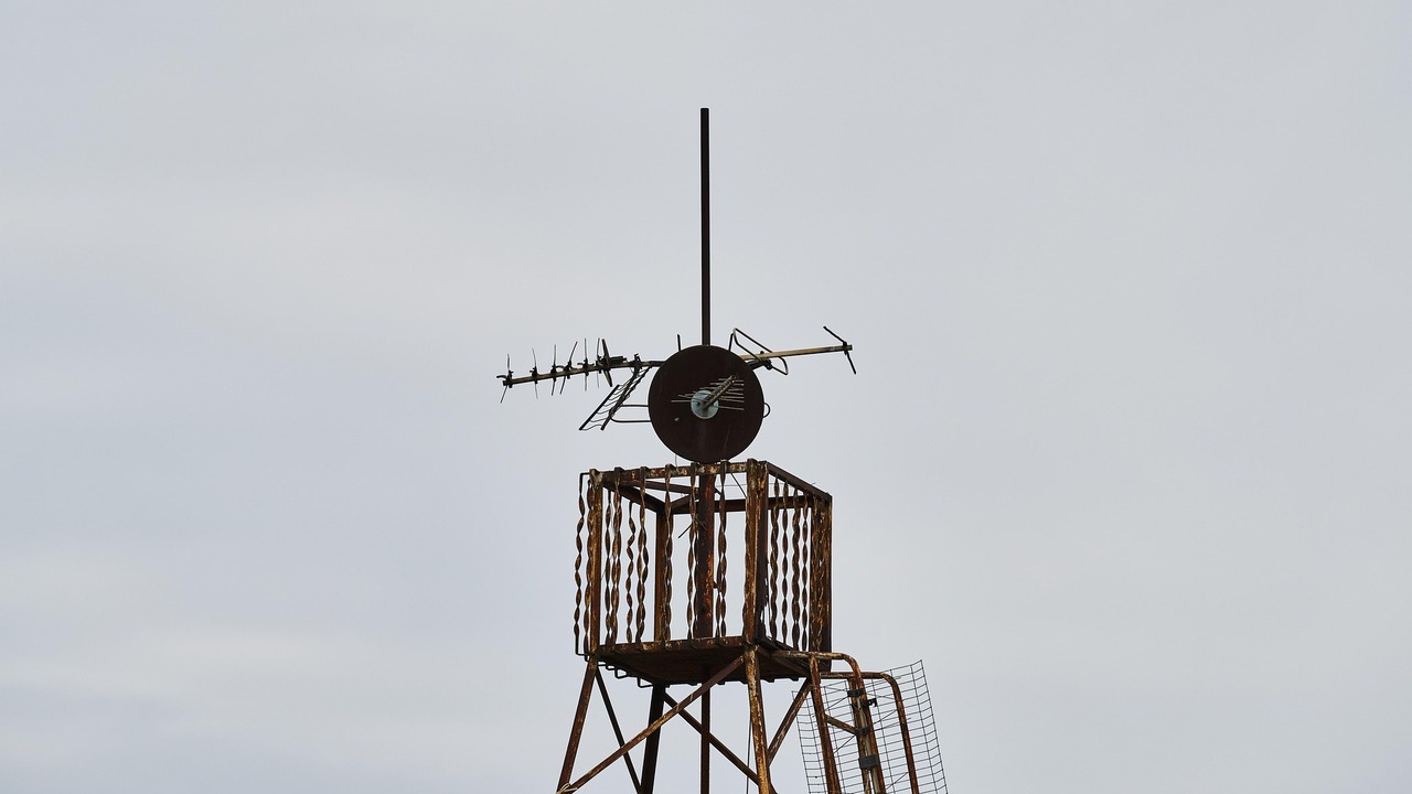 Помимо слова, был передан также буквенный код и...