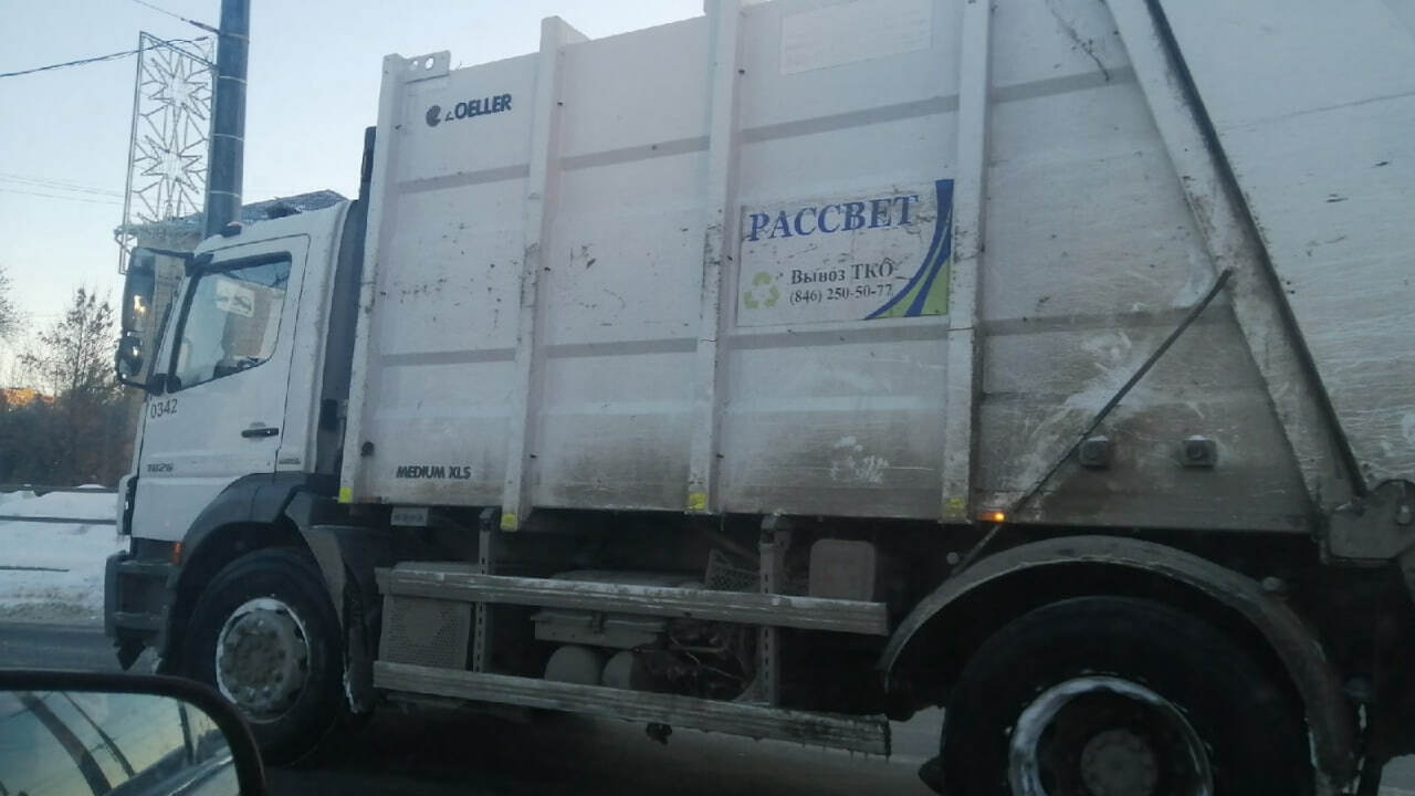 В Самаре автомобилист напал на водителя мусоровоза В Кировском районе Самары произошёл неприятный ...