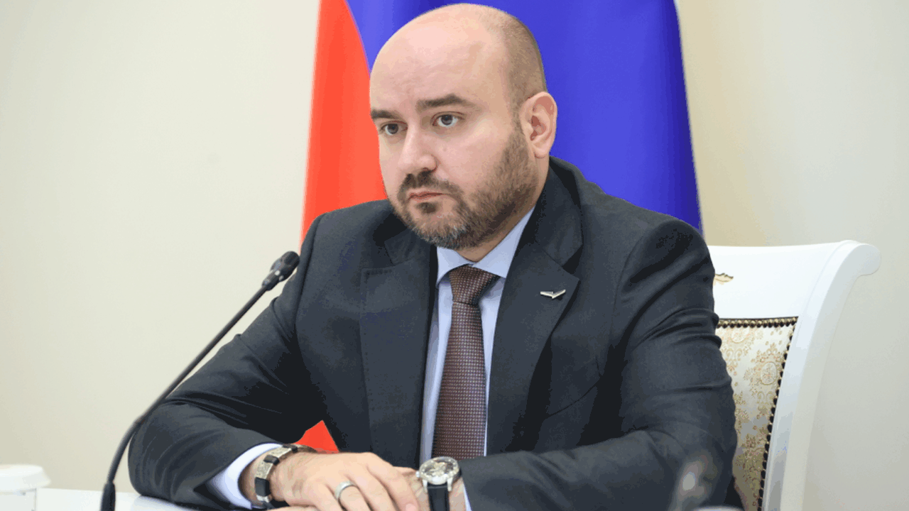 Вячеслав Федорищев сообщил о решении продлить лимиты на продажу топлива Губернатор поручил региональному минпромторгу п...