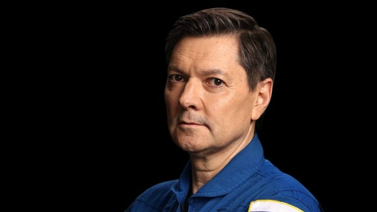 Космонавт Кононенко готов лететь на Марс после создания защиты от радиации Своим мнением он поделился со студентами Самарс...