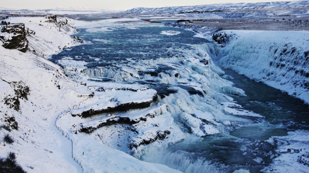 Учёные показали, что космическая пыль с изотопо...