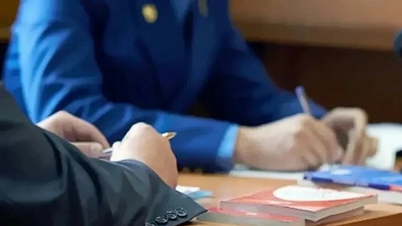 Обвиняемый находился за рулем автомобиля в сост...