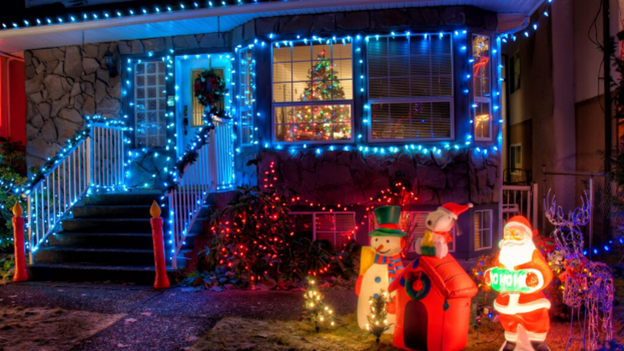 Штрафы за новогодние гирлянды: за что могут нак...