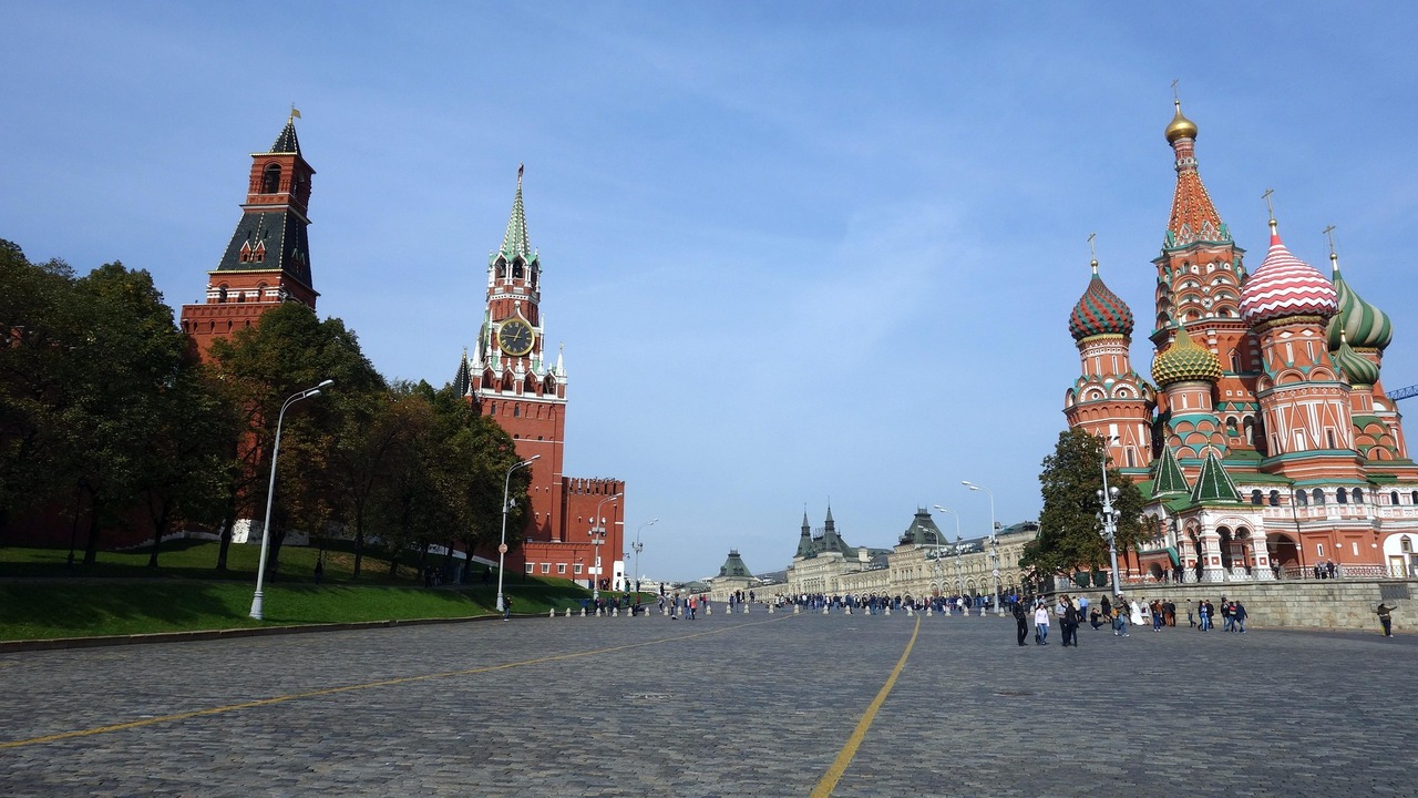 В программу входят посещение Москвы, маршрута п...