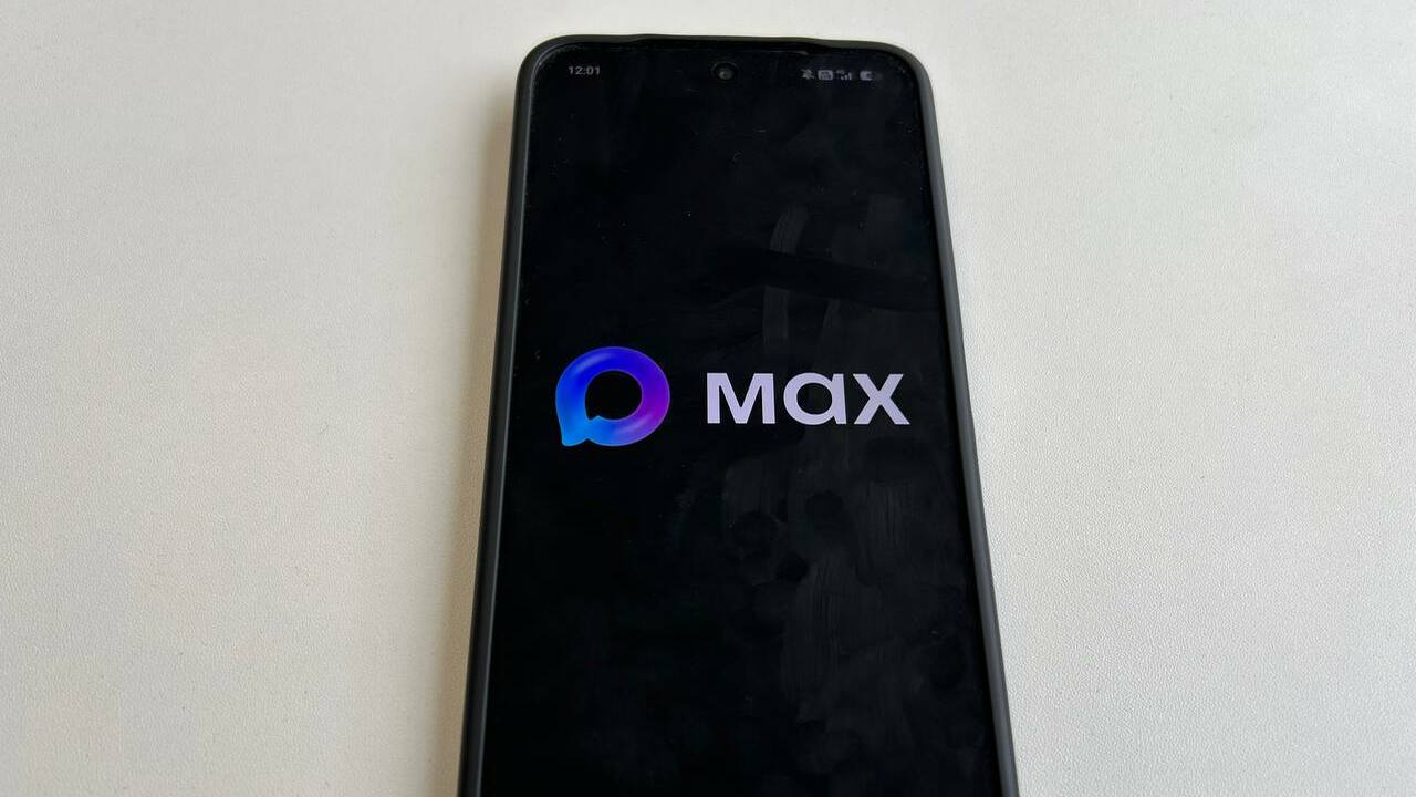 Эксперт заявил, что мессенджер MAX безопасен, а...