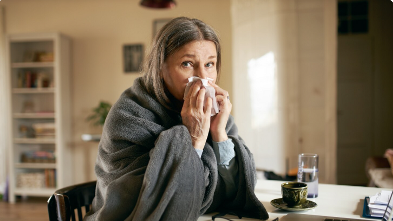 За неделю в России число заболевших ОРВИ выросл...