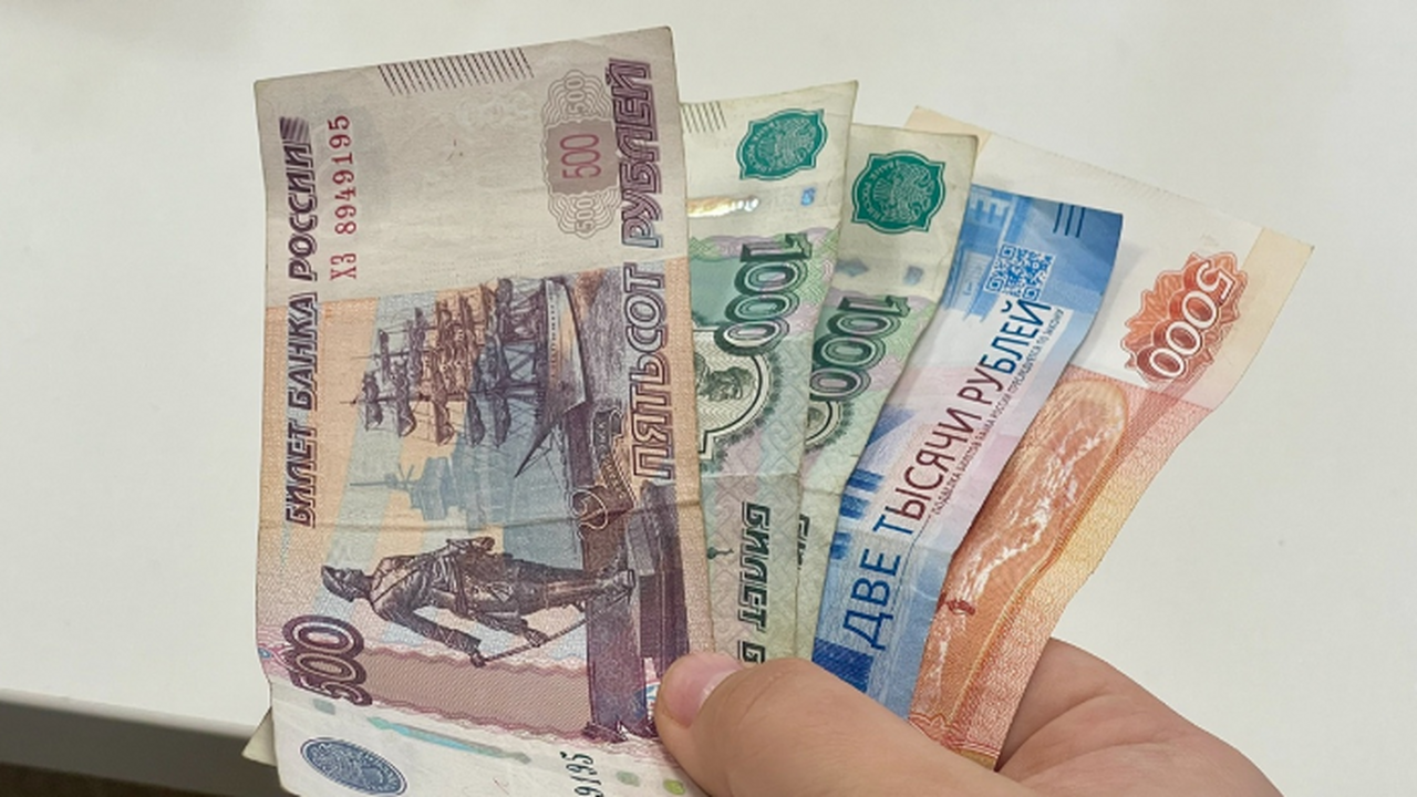 Пенсионеров предупредили заранее. Из пенсии вычтут 2400 рублей в июле Из пенсии вычтут 2400 рублей в июле - предупреж...
