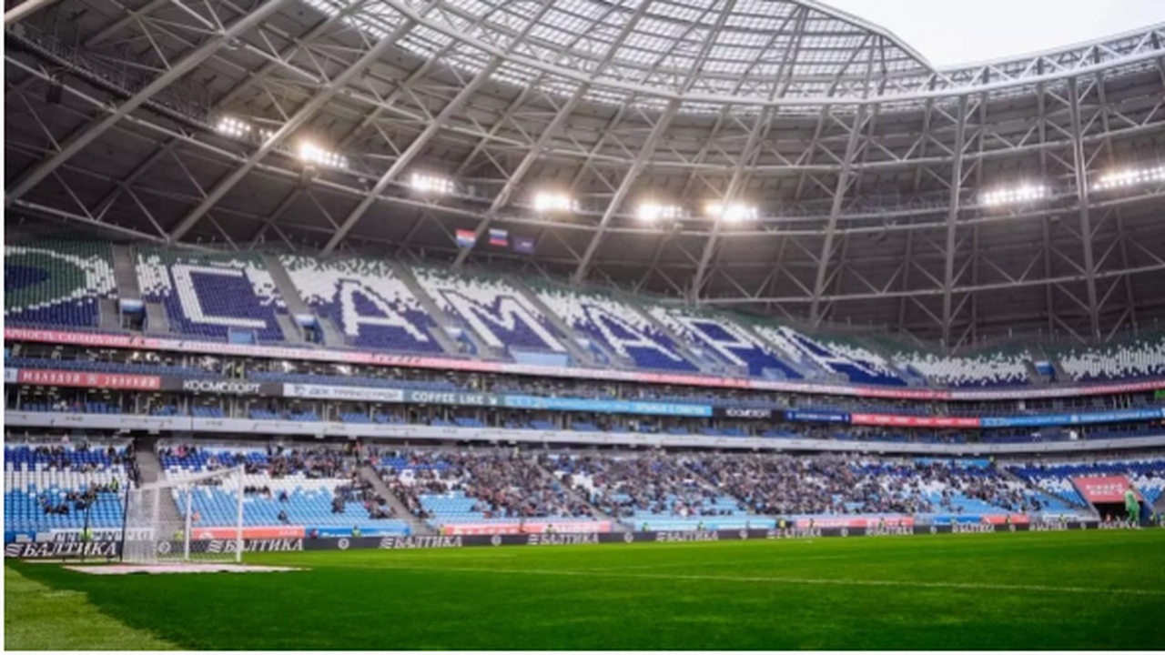 Специалисты РПЛ подтвердили готовность поля «Самара Арены» к игре 9 ноября Ранее возникали вопросы к качеству поля после м...