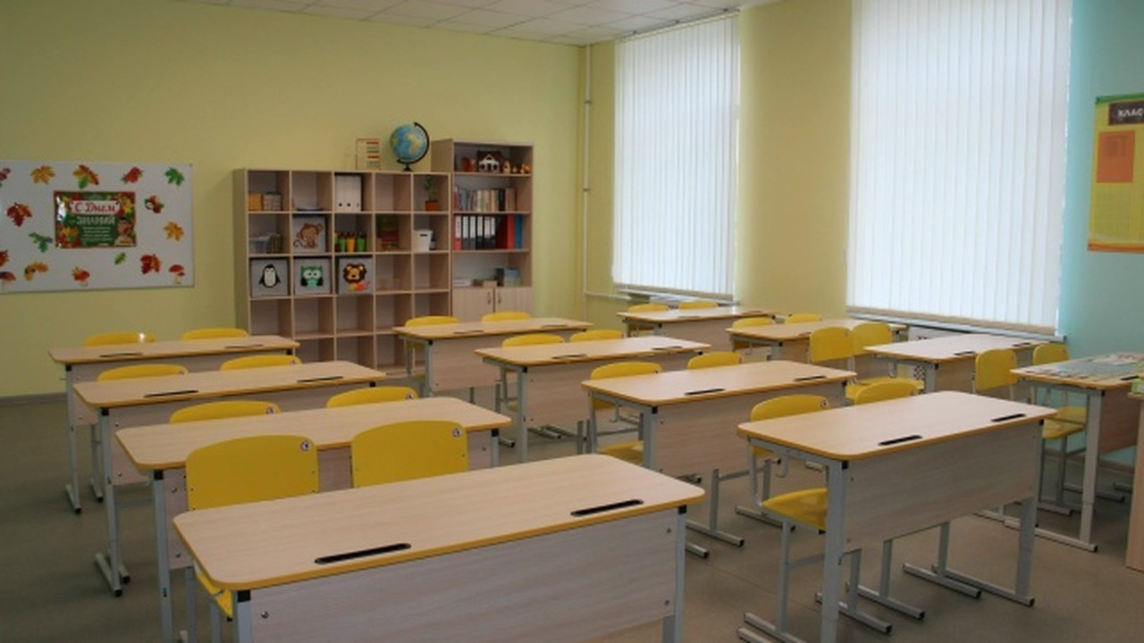 Видеоролик со сценой избиения школьницы размест...